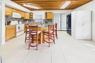 136 SW 85th Ave, Okeechobee, FL 34974 - Photo 20