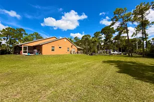 14703 N 71st Pl Pl N, The Acreage, FL 33470 - Photo 6
