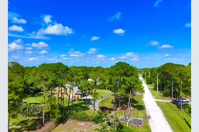 14703 N 71st Pl Place N, The Acreage, FL 33470 - Photo 4