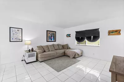 658 NE 6th Court E #E, Boynton Beach, FL 33435 - Photo 10
