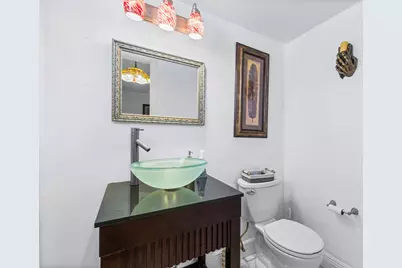 658 NE 6th Court E #E, Boynton Beach, FL 33435 - Photo 14