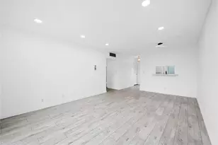 5031 W Oakland Park Blvd, Lauderdale Lakes, FL 33313 - Photo 14