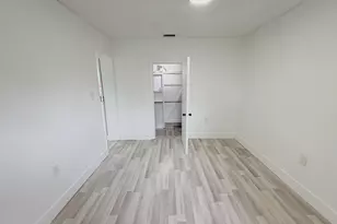 831 El Prado, West Palm Beach, FL 33405 - Photo 18