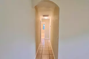 423 Glenwood Dr, West Palm Beach, FL 33415 - Photo 6