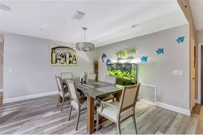 10182 Boca Woods Lane, Boca Raton, FL 33428 - Photo 14