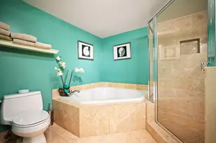 2011 N Ocean Blvd, Fort Lauderdale, FL 33305 - Photo 18