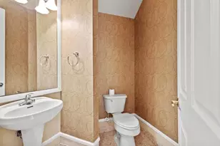 2335 NW Via Della Ct, Port Saint Lucie, FL 34986 - Photo 16