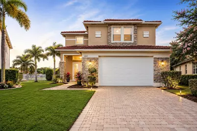 2335 NW Via Della Court, Port Saint Lucie, FL 34986 - Photo 2
