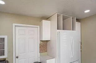 2333 Wabasso Dr, West Palm Beach, FL 33409 - Photo 20