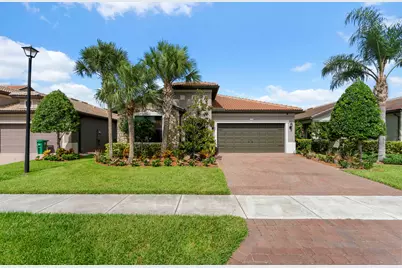 560 SE Monet Drive, Port Saint Lucie, FL 34984 - Photo 1