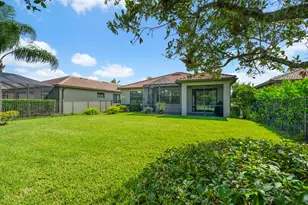 560 SE Monet Dr, Port Saint Lucie, FL 34984 - Photo 32