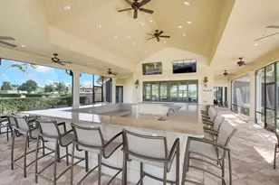 560 SE Monet Dr, Port Saint Lucie, FL 34984 - Photo 40