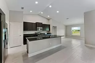 20365 Marie Ct, Loxahatchee, FL 33470 - Photo 14