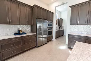 10188 SW Latium Wy, Port Saint Lucie, FL 34987 - Photo 8