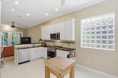 5677 Via De La Plata Circle, Delray Beach, FL 33484 - Photo 10