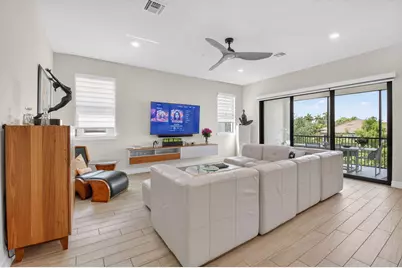 21956 Canadensis Circle #201, Boca Raton, FL 33428 - Photo 4
