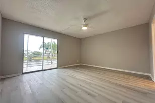 2048 Newport N, Deerfield Beach, FL 33442 - Photo 12
