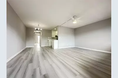 2048 Newport N, Deerfield Beach, FL 33442 - Photo 8