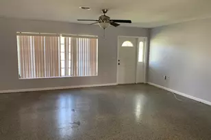 363 Hosbine St, Fort Pierce, FL 34982 - Photo 8