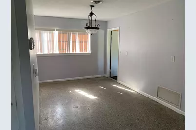 363 Hosbine Street, Fort Pierce, FL 34982 - Photo 10