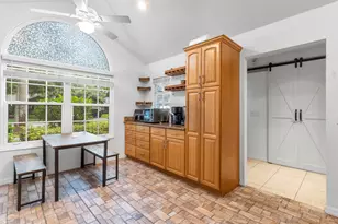 129 38th Ct, Vero Beach, FL 32968 - Photo 8