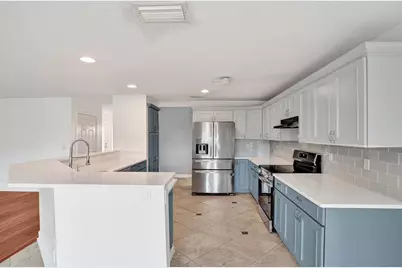 9352 Cascade Court, Boynton Beach, FL 33437 - Photo 10