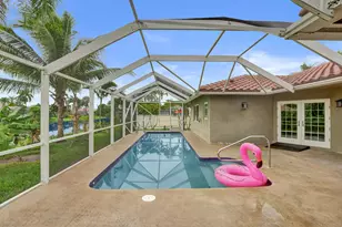 9352 Cascade Ct, Boynton Beach, FL 33437 - Photo 4