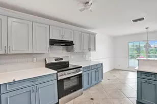 9352 Cascade Ct, Boynton Beach, FL 33437 - Photo 8