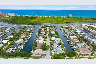 1524 Bayview Drive, Fort Lauderdale, FL 33304 - Photo 2
