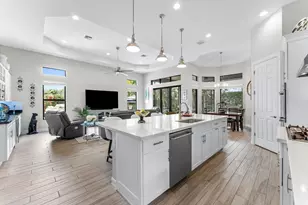 9505 Kalmar Cir W, Parkland, FL 33076 - Photo 8