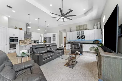 9505 Kalmar Circle W, Parkland, FL 33076 - Photo 16