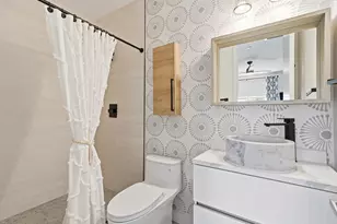 1210 NE 11th Ave, Fort Lauderdale, FL 33304 - Photo 6