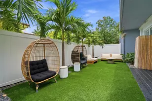 1210 NE 11th Ave, Fort Lauderdale, FL 33304 - Photo 8