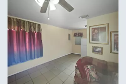 914 N 13th N Street, Fort Pierce, FL 34950 - Photo 2