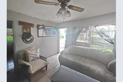914 N 13th N Street, Fort Pierce, FL 34950 - Photo 8