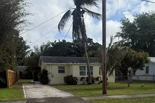 4596 Old Military Trail, West Palm Beach, FL 33417 - Photo 1