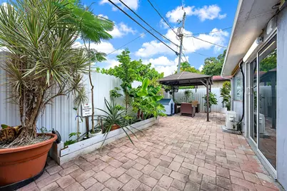 904 Ortega Road, West Palm Beach, FL 33405 - Photo 18
