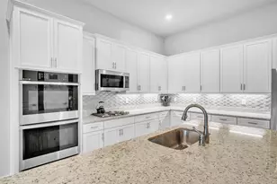 7524 N Blue Spring Dr, Parkland, FL 33067 - Photo 10