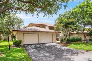 1779 NE 39th Ct, Pompano Beach, FL 33064 - Photo 2