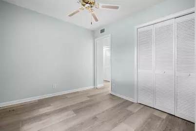 1779 NE 39th Court #1106, Pompano Beach, FL 33064 - Photo 18