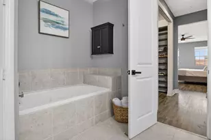 11613 SW 13th Ct, Pembroke Pines, FL 33025 - Photo 30