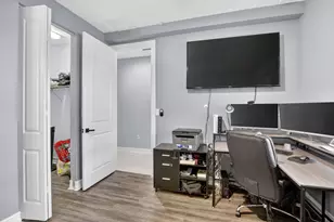 11613 SW 13th Ct, Pembroke Pines, FL 33025 - Photo 42