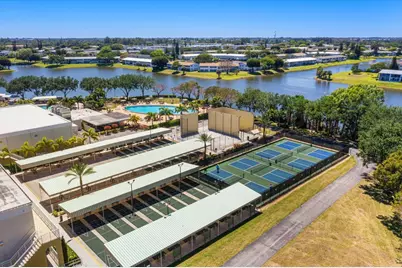 98 E Cambridge E, West Palm Beach, FL 33417 - Photo 12