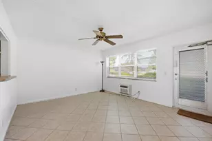 98 E Cambridge E, West Palm Beach, FL 33417 - Photo 6