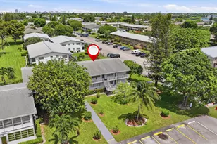 98 E Cambridge E, West Palm Beach, FL 33417 - Photo 30
