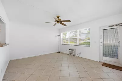 98 E Cambridge E, West Palm Beach, FL 33417 - Photo 6