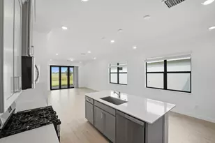 11010 NW Glynlea Blvd Blvd N, Port Saint Lucie, FL 34987 - Photo 2