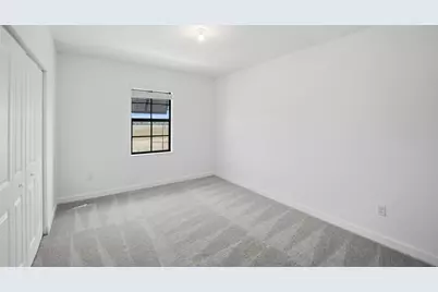 11010 NW Glynlea Boulevard N, Port Saint Lucie, FL 34987 - Photo 12
