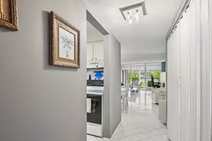 4260 Deste Ct, Lake Worth, FL 33467 - Photo 2