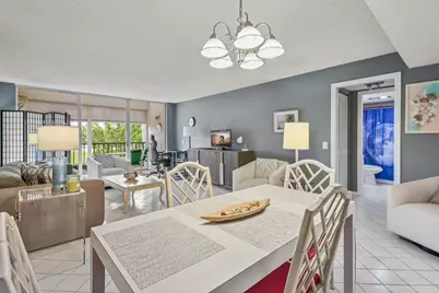 4260 Deste Court #205, Lake Worth, FL 33467 - Photo 4